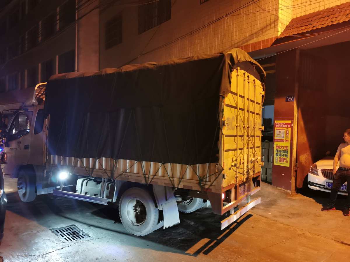 十八轮大卡车搬运能手怎么玩_大物品搬运_十八轮大卡车搬运能手